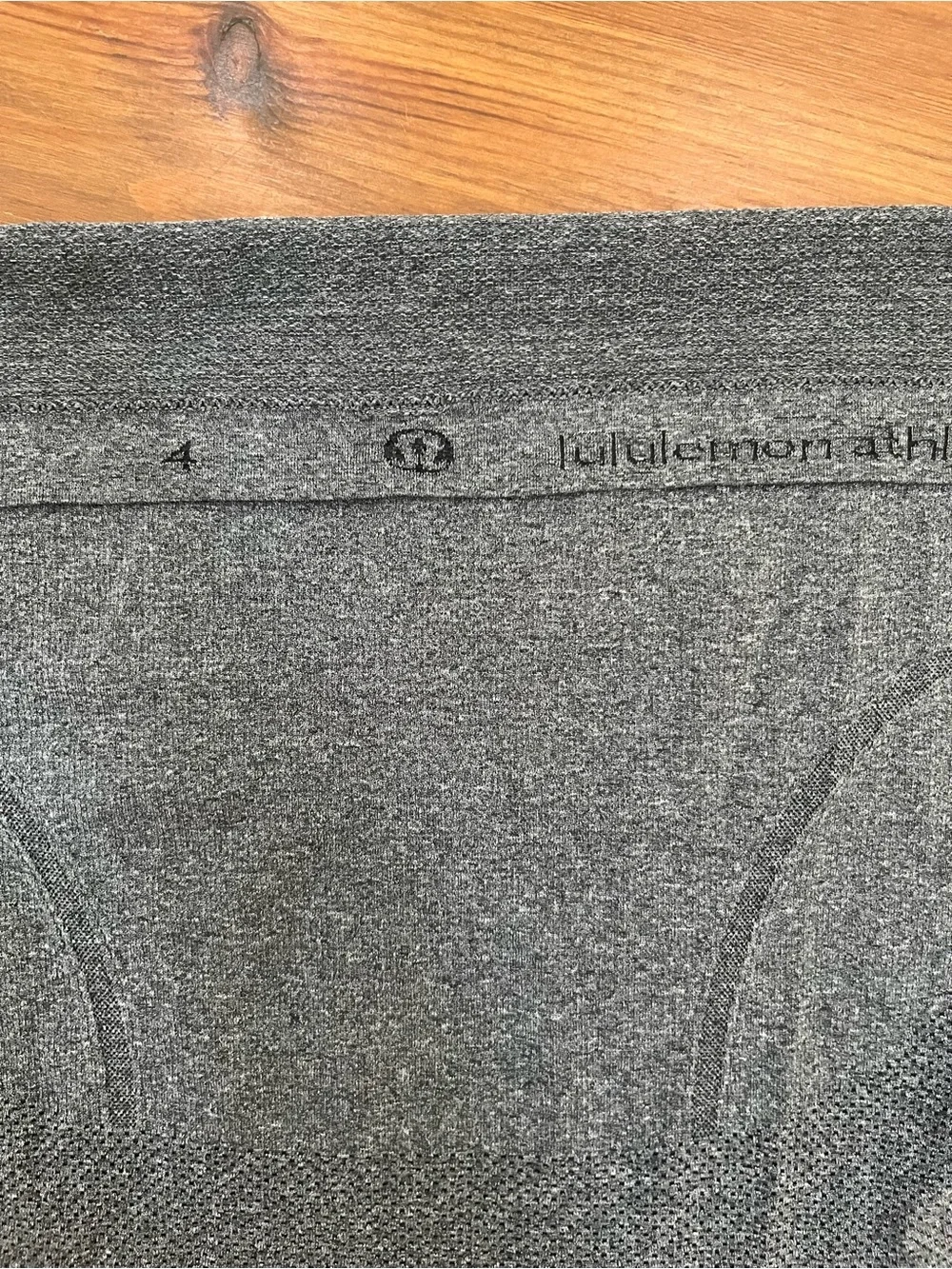 lululemon athletica smoking gently sleeve